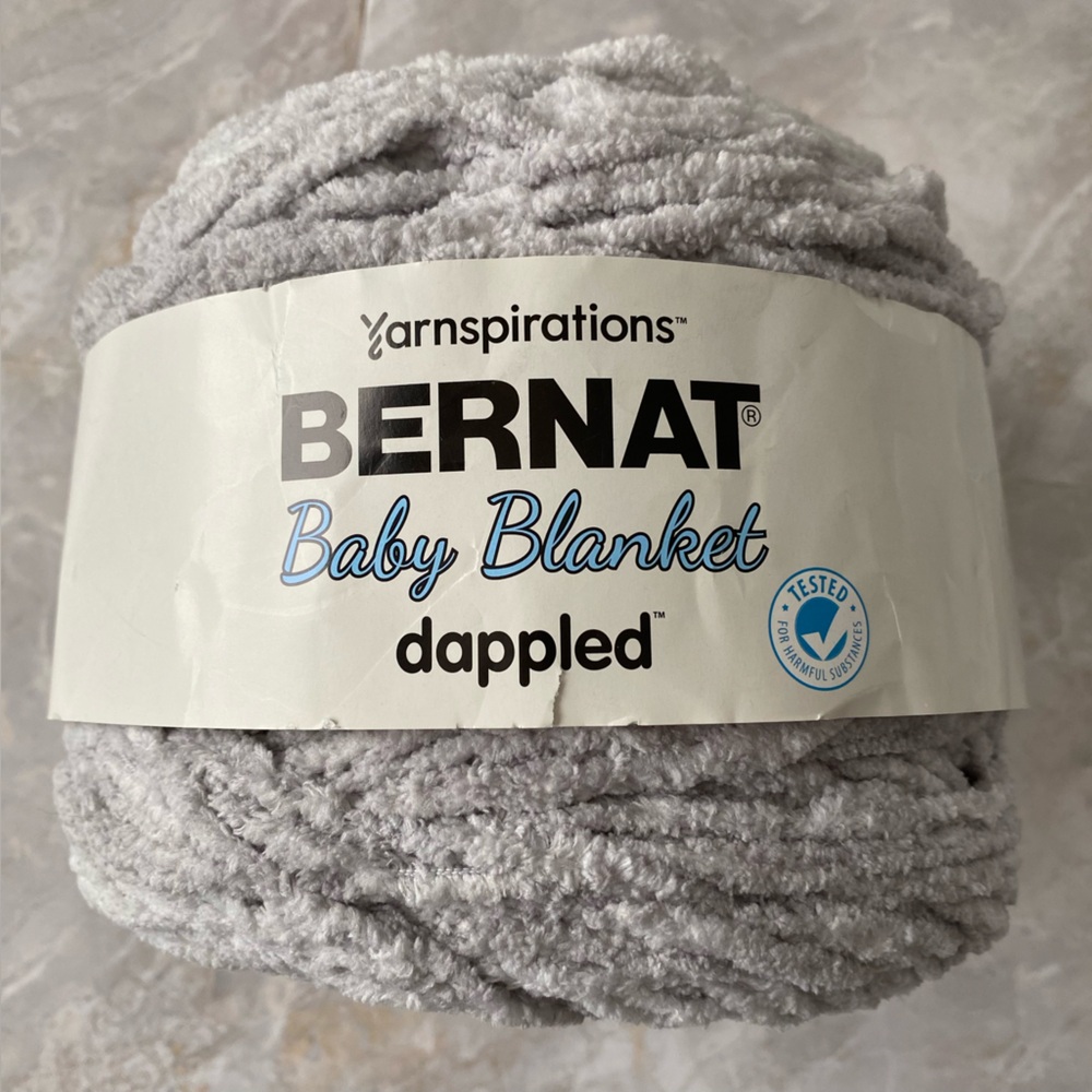 Bernat Baby Blanket Yarn - Dappled - Grey - Super Bulky